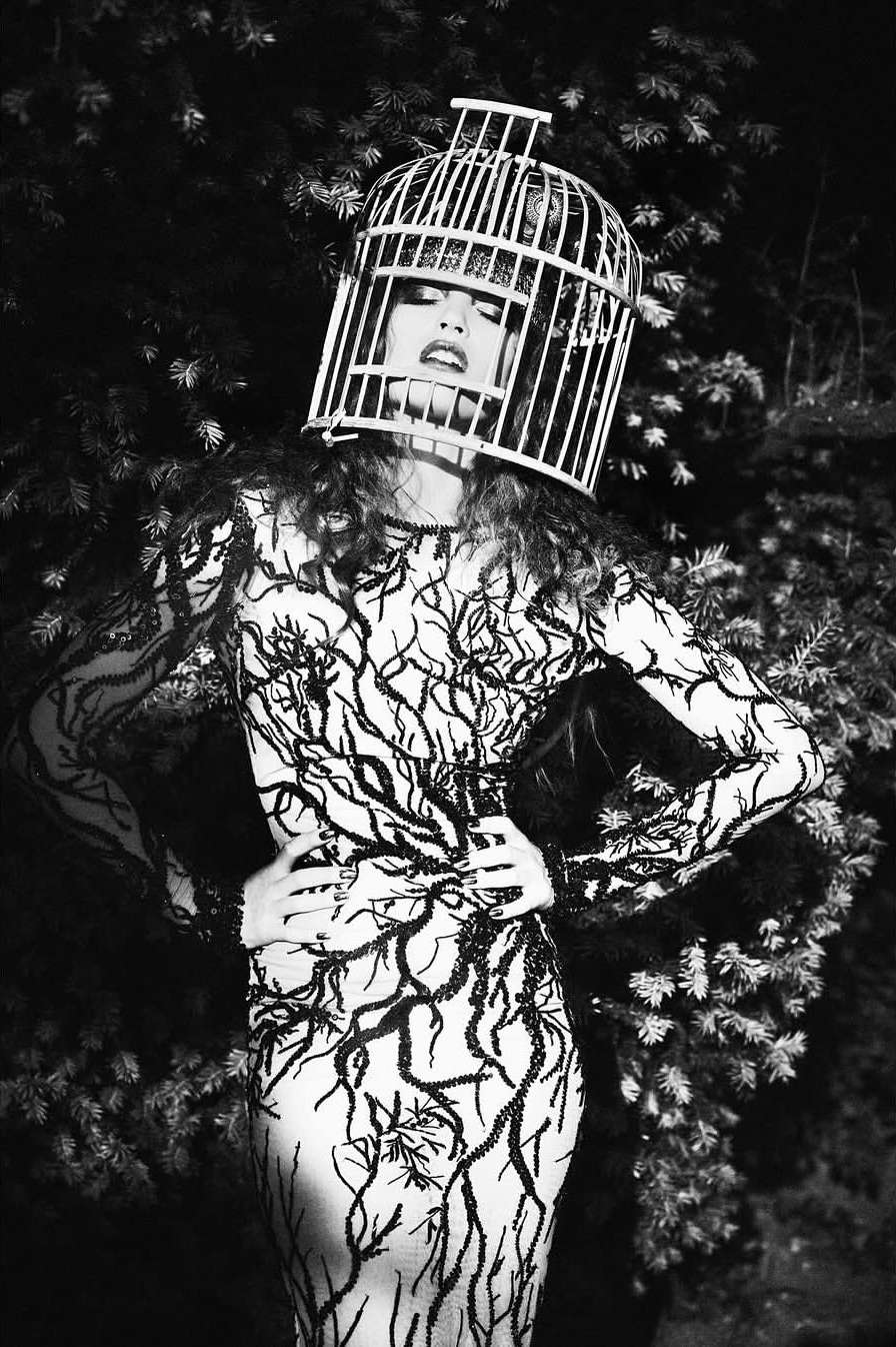 Ellen Von Unwerth X Christophe Guye Galerie Oct. 25