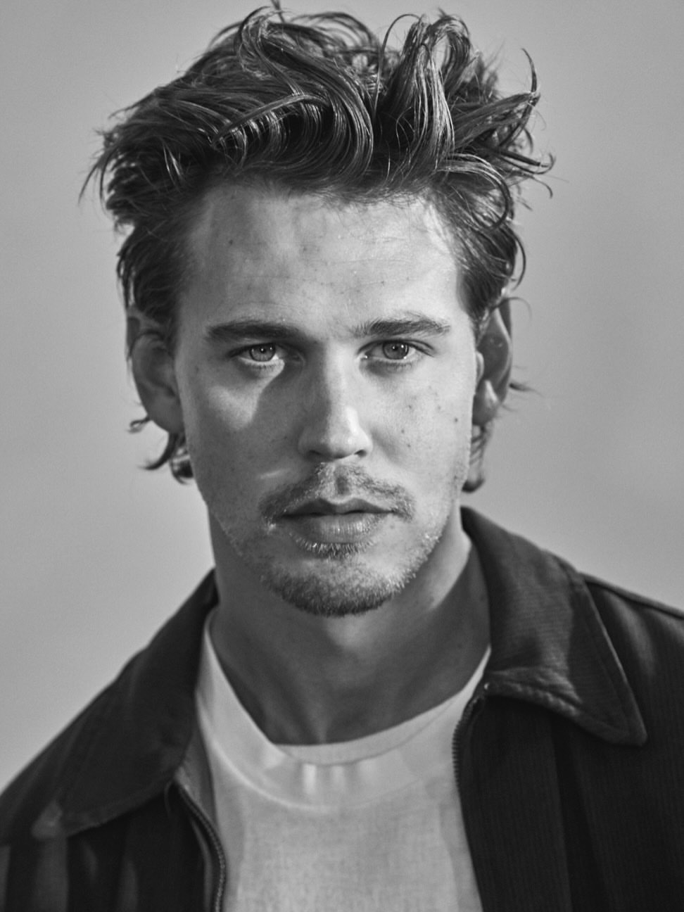 Matthew Brookes X Austin Butler for BREITLING Aug. 26