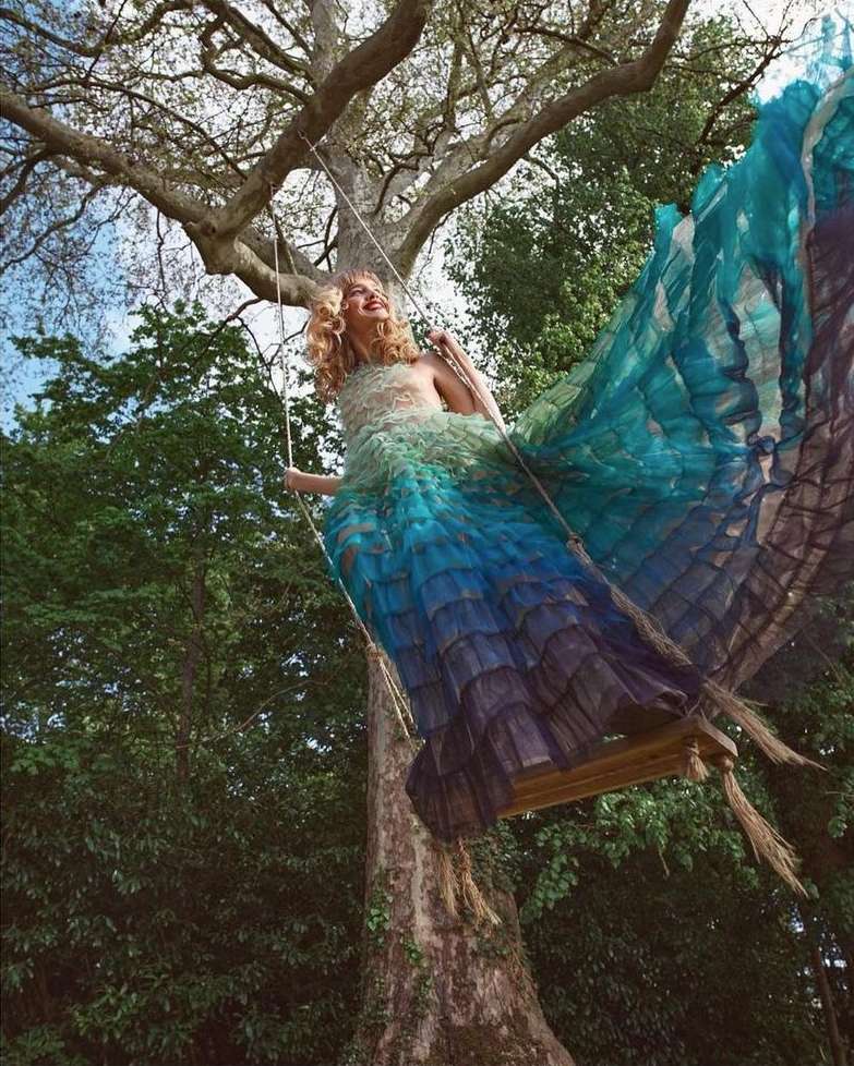 Harper's Bazaar UK |  Aug. 21