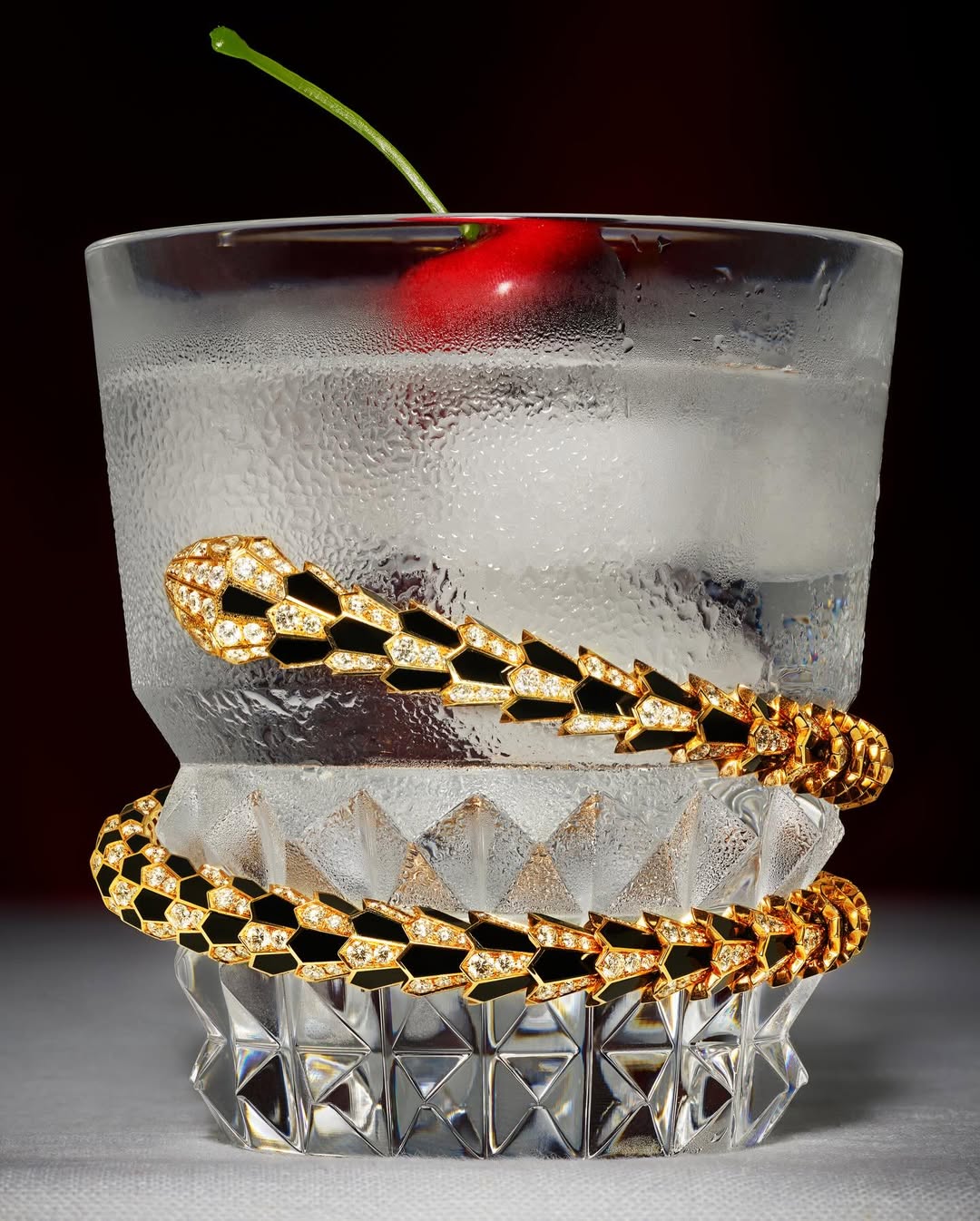 Roberto Badin X EnVols Dec. 25