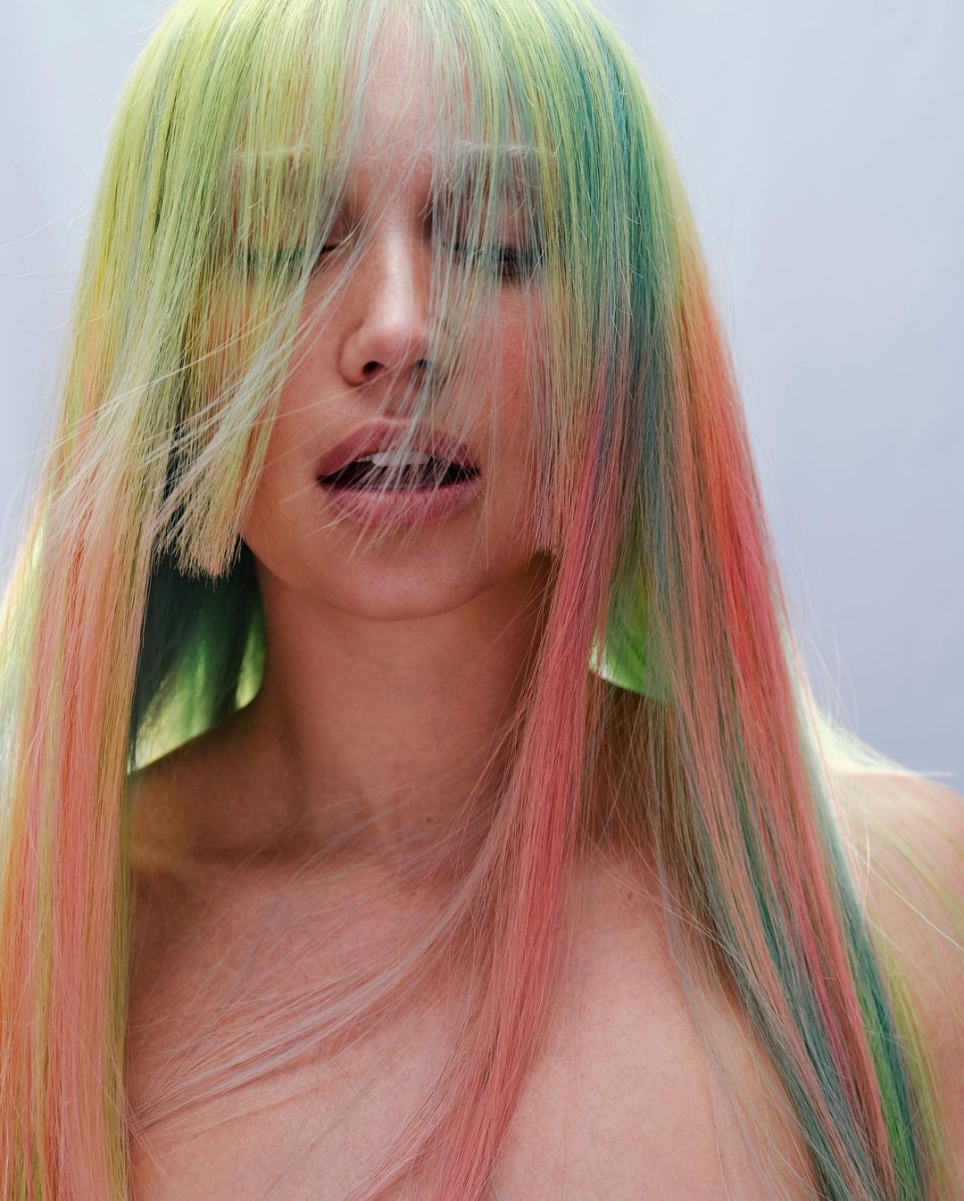 Office Magazine |  Nov. 22