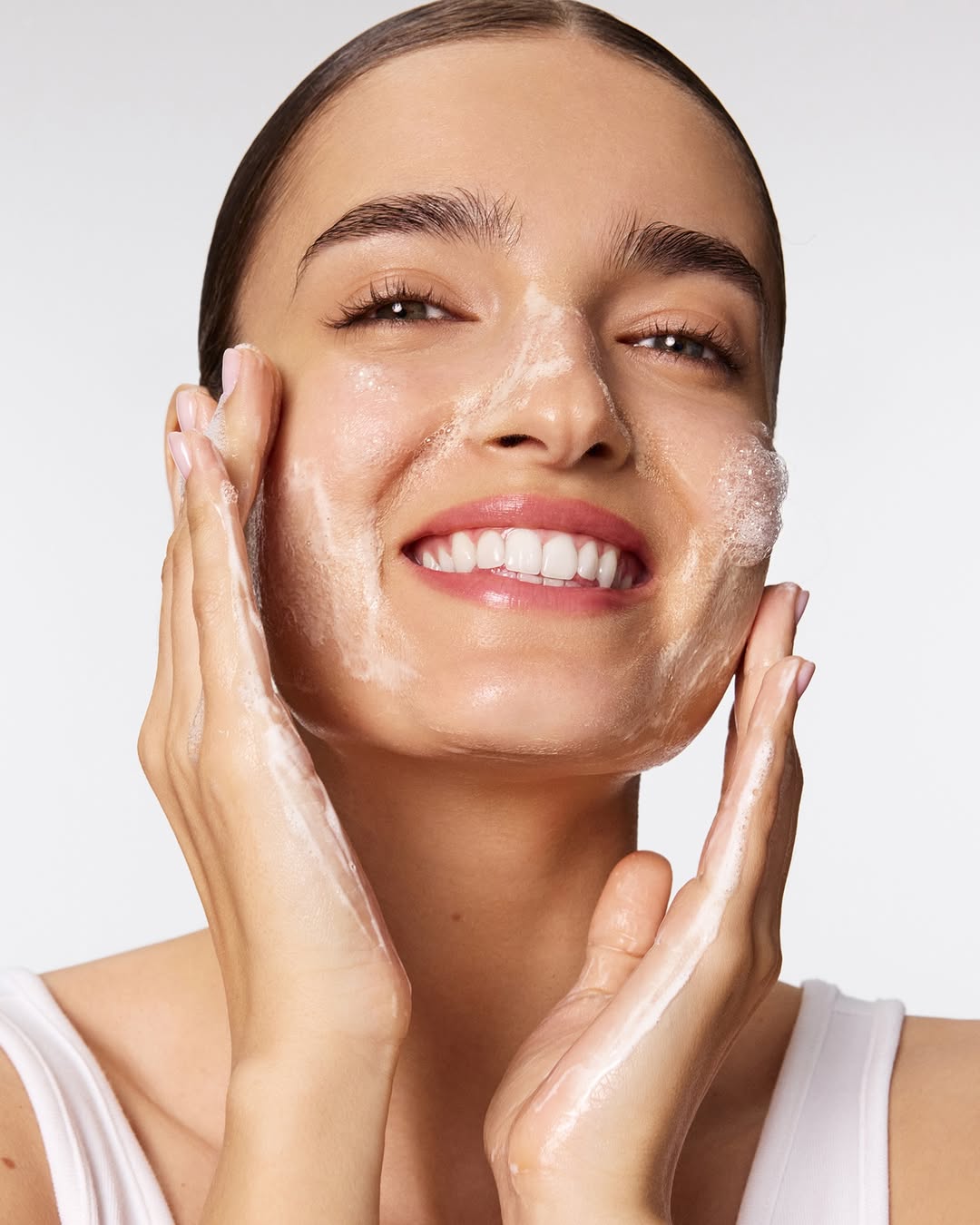 Brooke Nipar X CLEARSTEM SKINCARE Aug. 25
