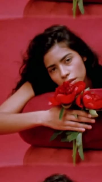 Zuzanna Blur X INORA Nov. 25