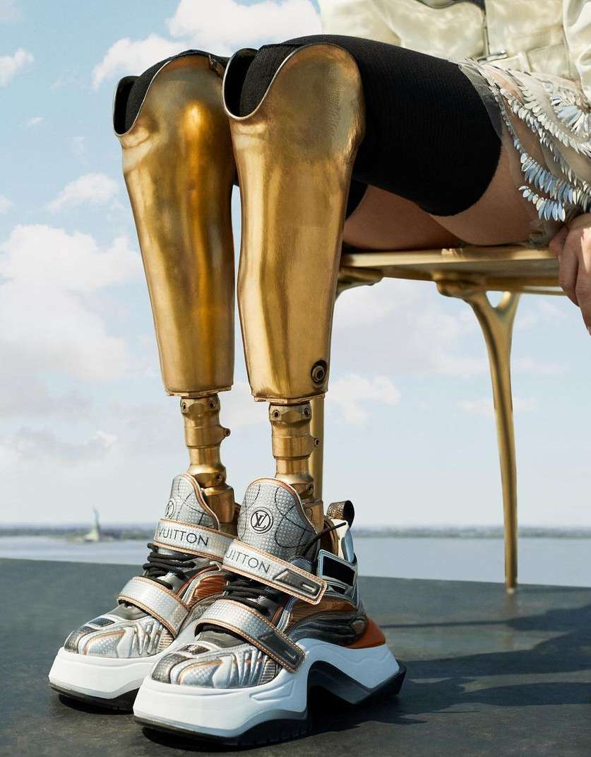 Harper's Bazaar UK |  Nov. 22