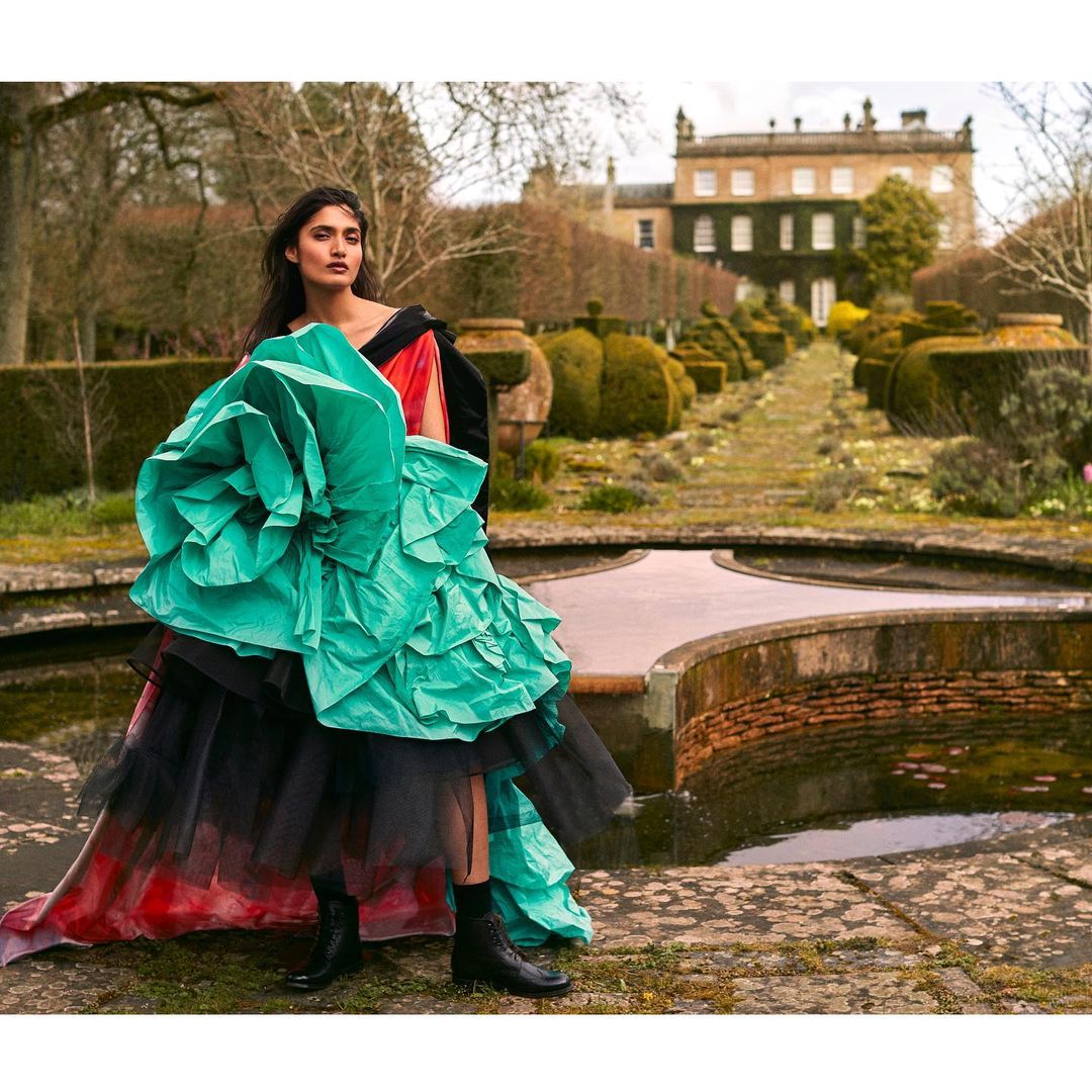 Harper's Bazaar UK |  May. 23