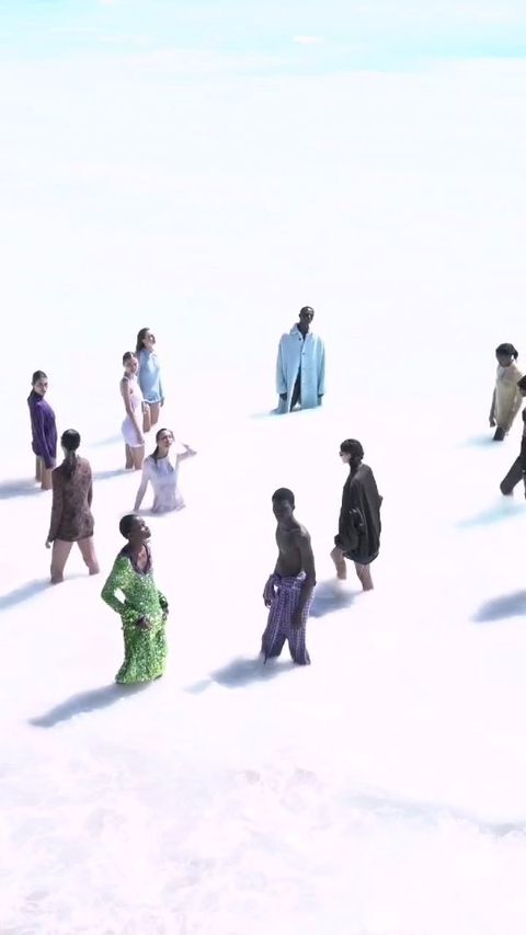 Vogue Italia |  Aug. 21