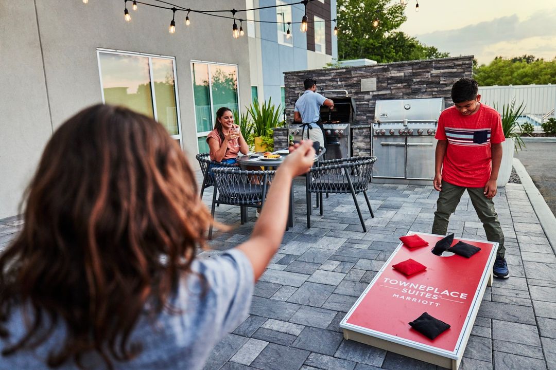 JW Marriott |  May. 23