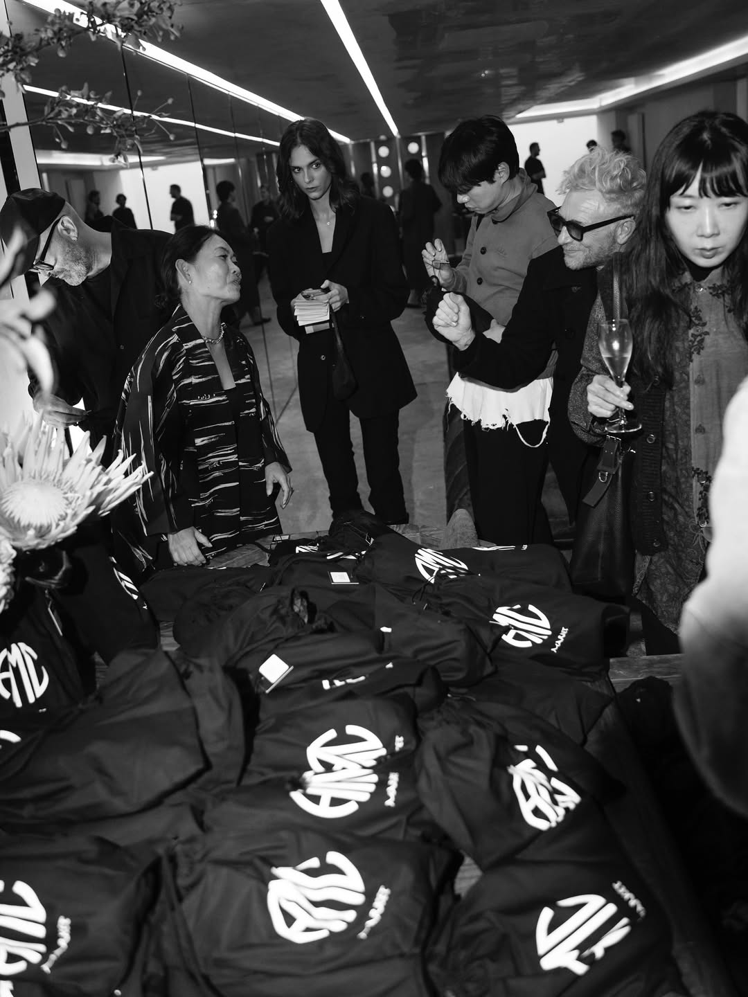 AMC MARKET 
PFW LAUNCH PARTY PT 1
3 OCTOBER 2025

WE WERE SO PROUD TO CELEBRATE OUR NEW BRAND AMC MARKET AMONGST FAMILY AND FRIENDS DURING THE PARIS SHOWS. THANK YOU TO ALL WHO BRAVED THE RAIN AND TRAFFIC CHAOS TO WET THE BABY’S HEAD WITH US. SPECIAL THANK YOU TO RICK AND MICHÈLE FOR THEIR UNWAVERING SUPPORT. NOW GET OVER TO WWW.AMCMKT.COM AND BUY SOMETHING ;)

@A.M.C.MARKET

PHOTOS @CALLVALERIO

#AMCMKT