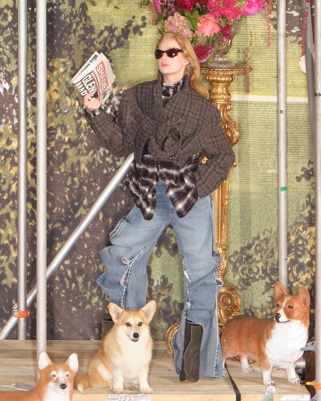 @glennmartens x @hm 

Incredibly proud to have been a part of making this happen. Such a fun and inspiring project. Special thanks to Anna Soderstrom, Glenn, Johnny and Ursina … EPIC !

Creative Director @glennmartens
Photographer/Director @johnnydufort
Art Direction @sandbergtimonen
Stylist @ursinagysi
Casting @a.m.c.casting 
Hair @cyndiaharvey
Makeup @thom.walker
Movement @m.j.h.a.r.p.e.r
Production @bellhouseltd

#AMCCasting