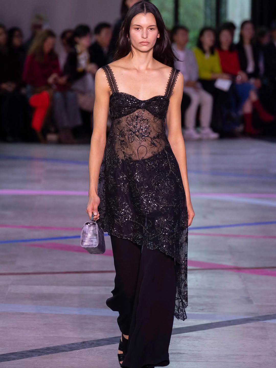 @SHIATZYCHEN SS26 SHOW

Styling @verodidry 
Casting  @a.m.c.casting 
Hair @laurentphilippon 
Make-Up @mariaduhart 
Sound Design @sebperrinparis 
Production @lamodeenimages

#amccasting #pfw #shiatzychen