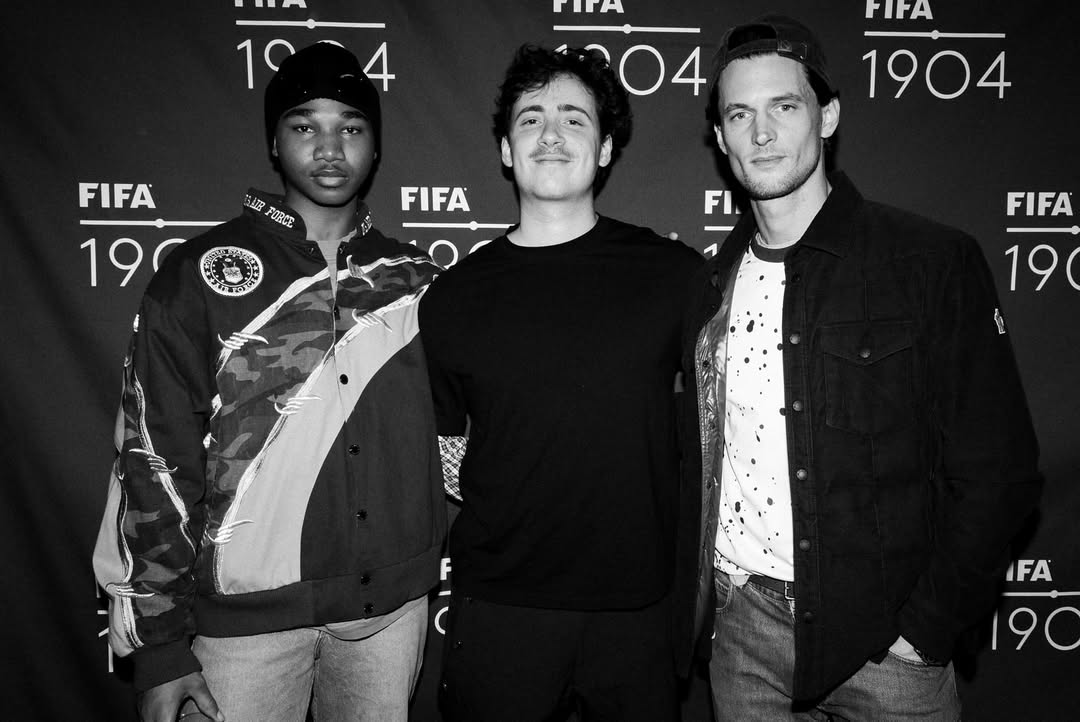 Thank you to everyone who came out to celebrate the FIFA World Cup draw and holiday season with us, FIFA 1904, VFILES and AMC MARKET 

@FIFA1904.VFILES
@VFILES
@A.M.C.MARKET

📍 12 Mercer St is now open to shop all 3 brands !! Limited time only !!

Photos by @annahenders0n

#amccasting #fifa1904 #vfiles #amcmarket #12mercerst #popup