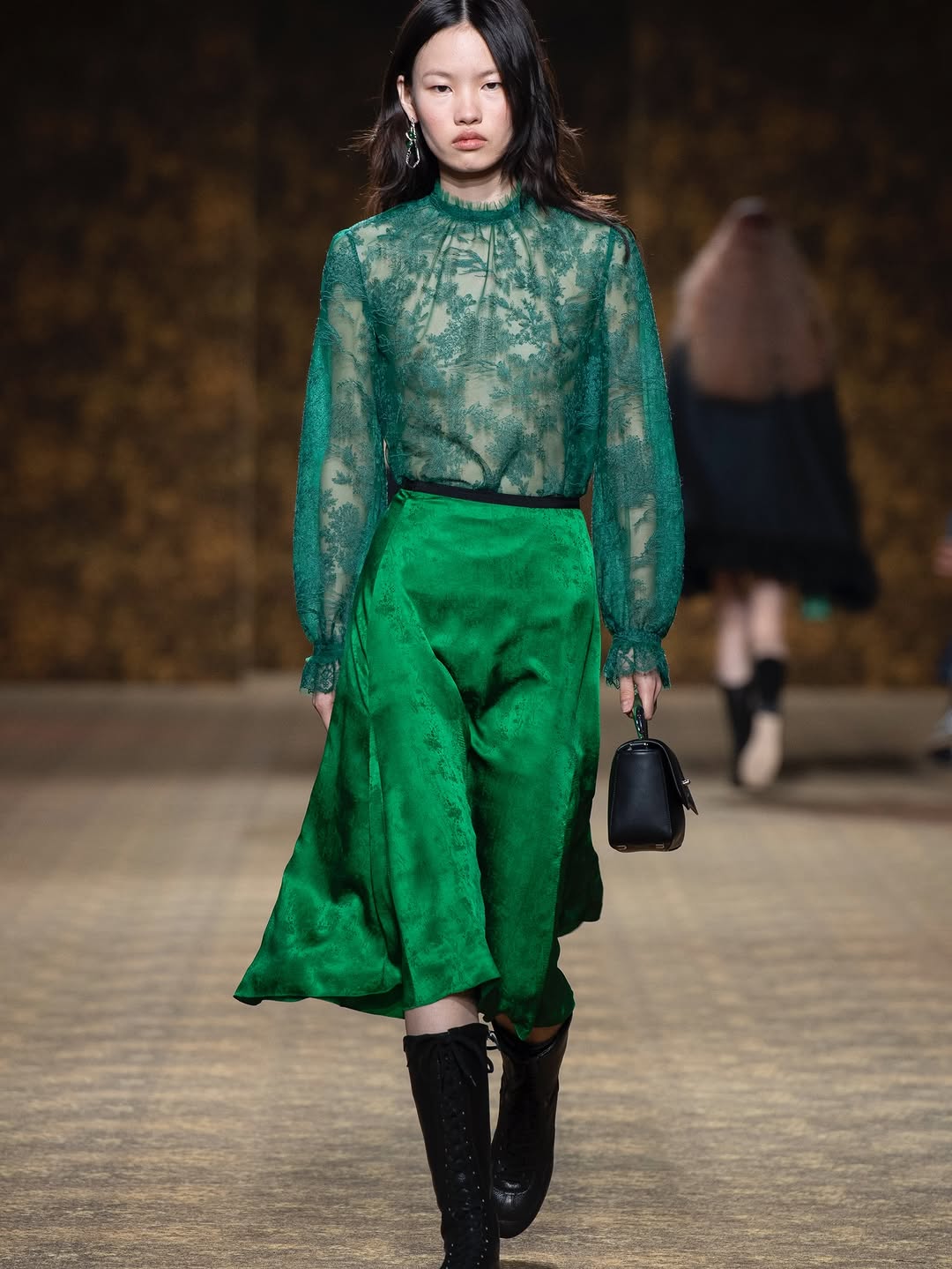 @shiatzychen FW26

@verodidry
@laurentphilippon
@mariaduhart
@sebperrinparis
@lamodeenimages