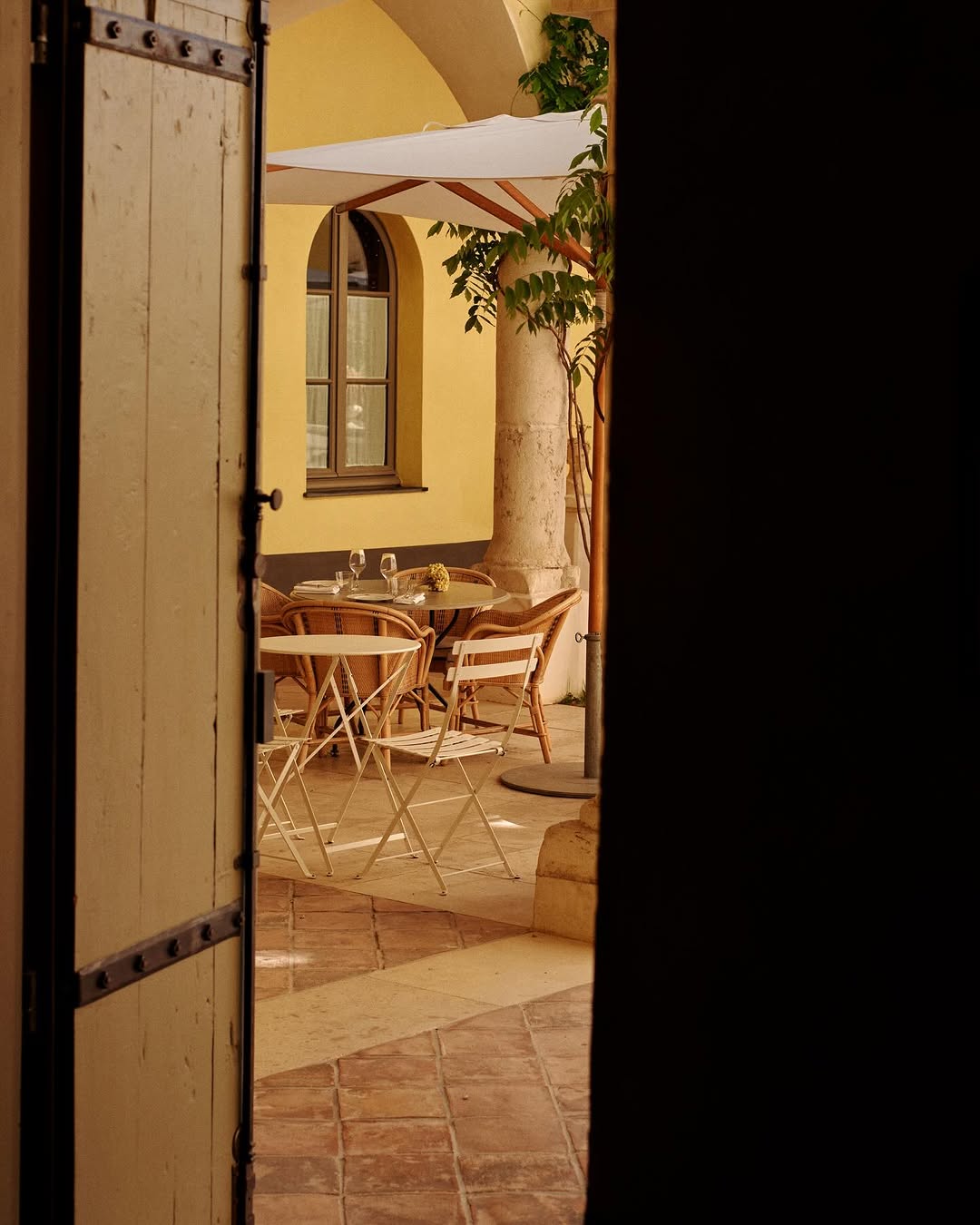 slider image