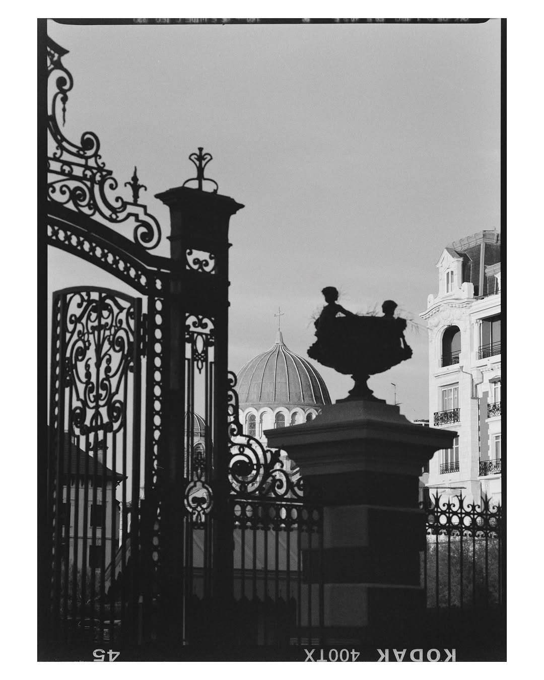 slider image