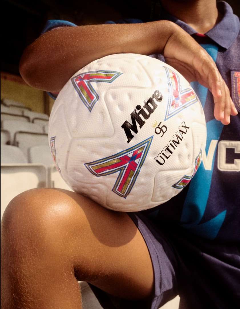 Karis Beaumont X Mitre Sep. 25