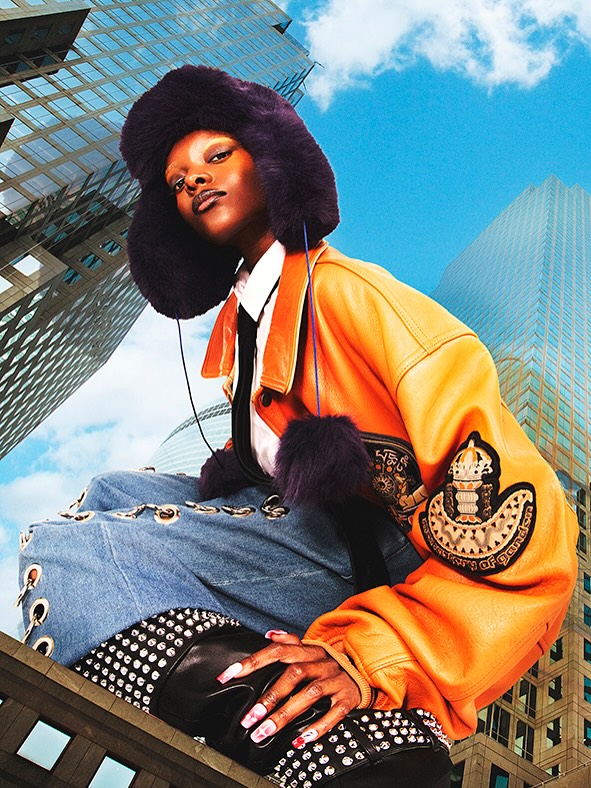 CITYSCAPE 🌇🧡 NEW EDITORIAL SHOT BY @haninas...