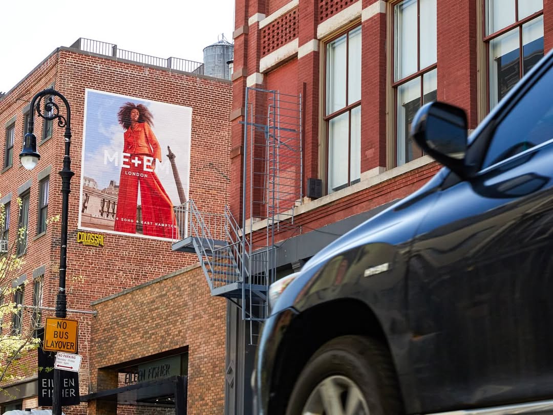 POV: That feeling when you go viral IRL 😏💖👀

Some of our amazing campaigns out in the wild - but we couldn’t have done it alone!

Featuring — 
@sloggi shot by @haninastudio 
@meandem shot by @carlaguler 
@ascotracecourse shot by @carlaguler 
@pepsi shot by @haninastudio 
@melanomauk_official shot by @karisbeau 
@converse_europe shot by @yanavannuffel 
@wrigleysextra_deutschland shot by @juanitarichards_