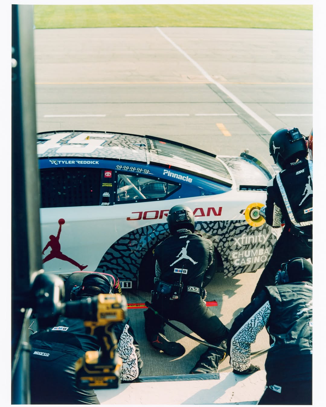 slider image