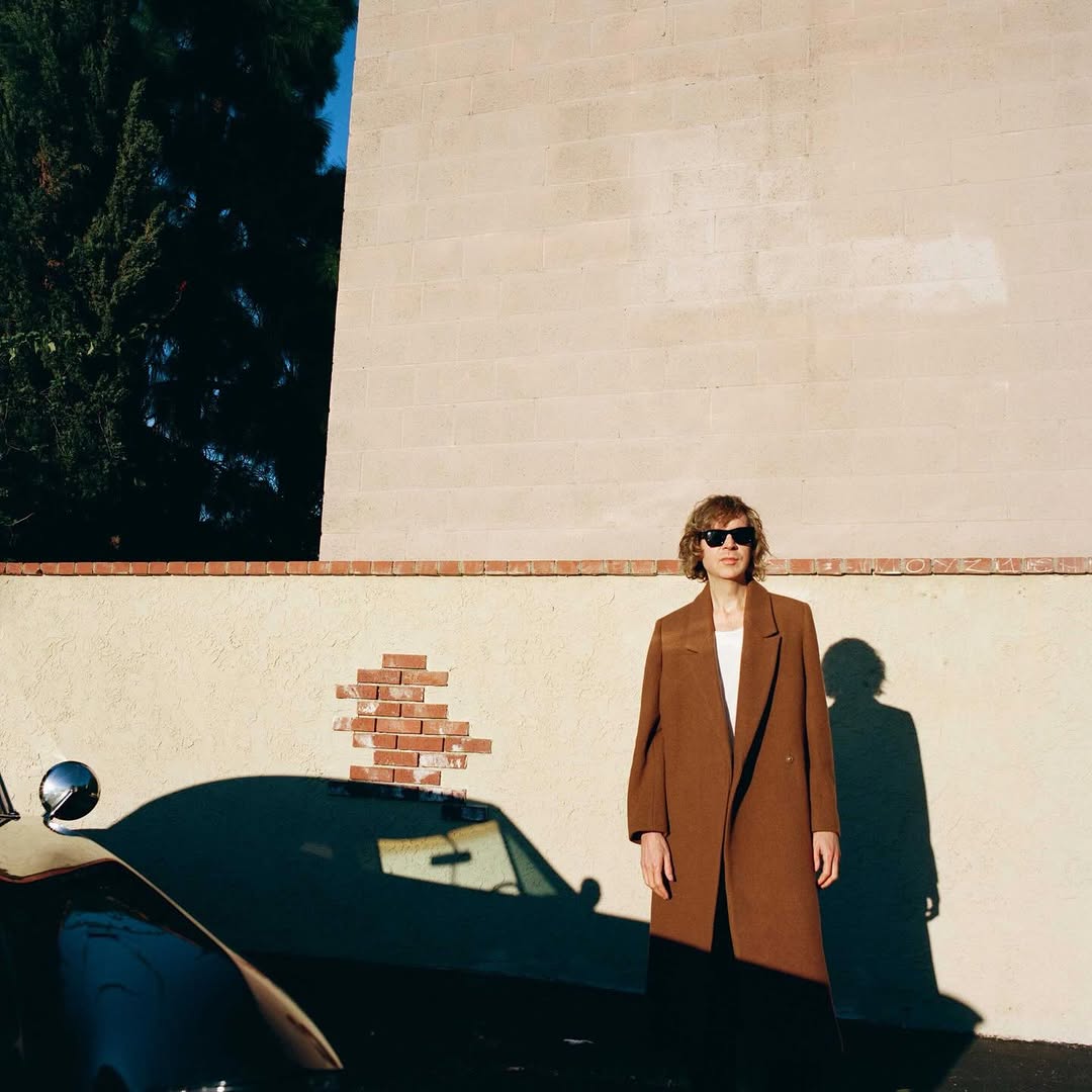 Autumn de Wilde X Beck
