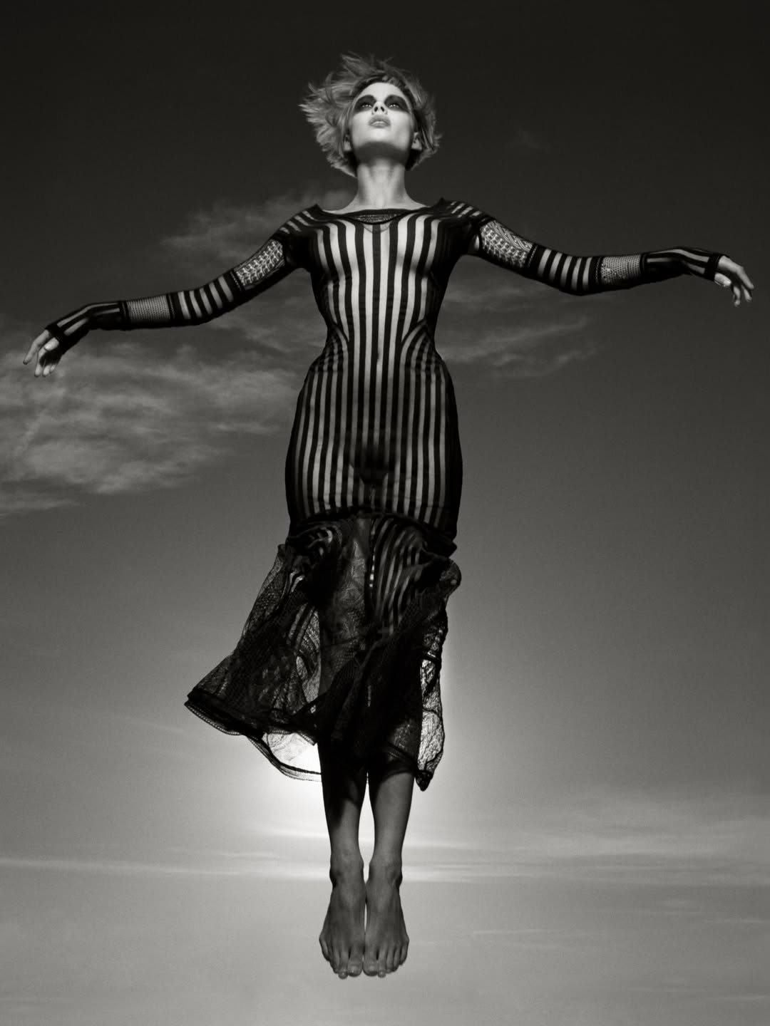 Albert Watson X iO Donna Mar. 26