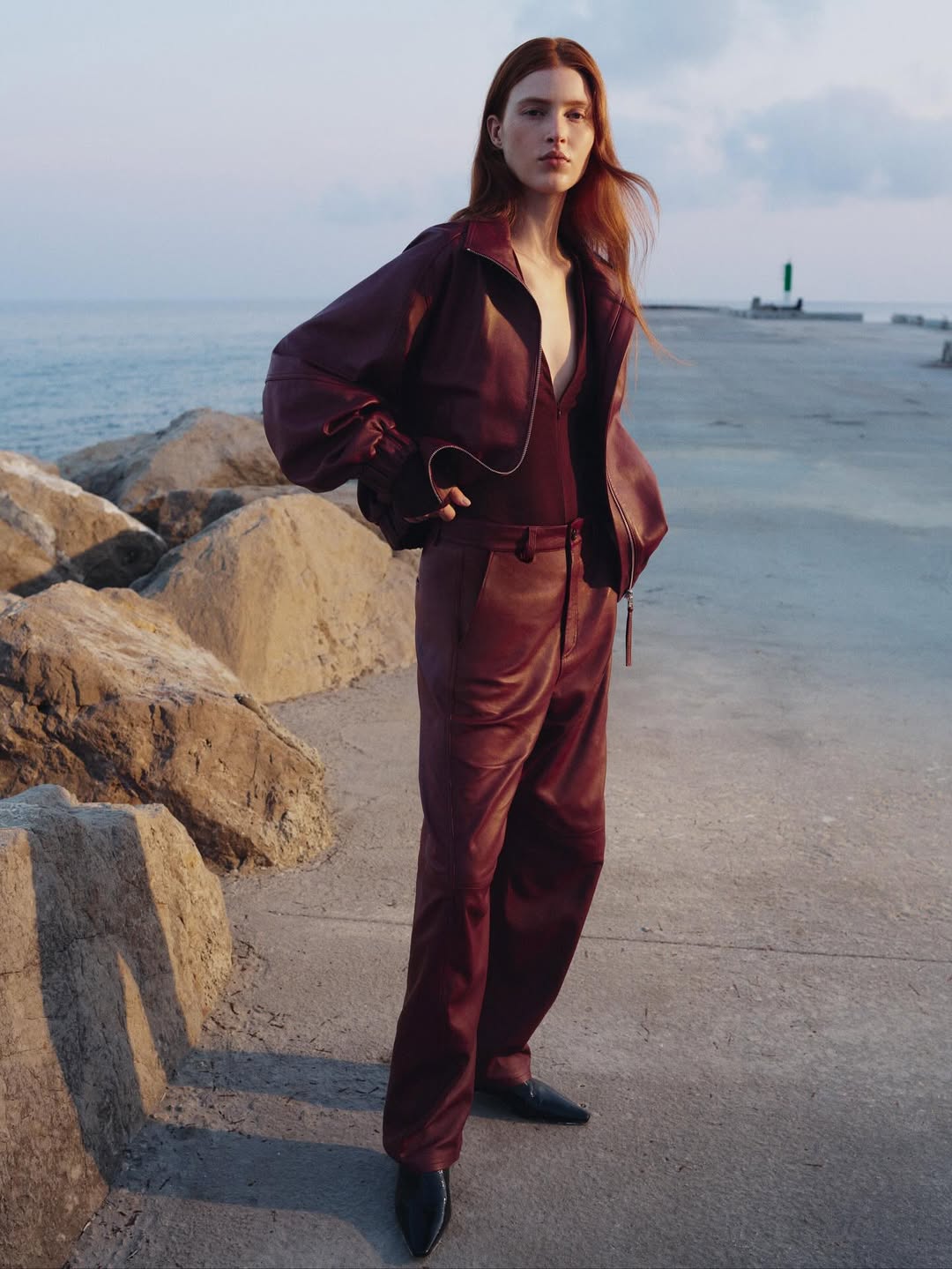 ARKET CAMPAIGN 
@arketofficial 

Photographer: Misha Taylor @misha_taylor 
Models:  Morgan @morgansahadow & Jadi @jadiweg 
Art Director: @elenabecker
Team: 
 @karljohanbogefors  @teknao @johanna_hesselman @sarahjopalmer @beccawordingham @cristinaramosatelier  @chrisboalsartists @247plus__ @adrianlevander @postmenlondon