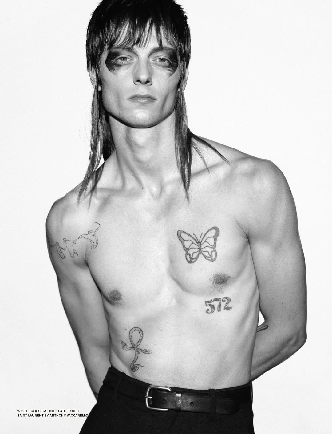 @dapperdanmagazine issue # 32

 Inne-Ki Han at Garçons by Gervais @garconsbygervais,Raoul Uzan at Success Models @successmodels 
 
Photography by  David Ferrua @davidferrua
Fashion by Chiara Ficola @chiaraficola
Grooming by Tomoko Hoama @wiseandtalented
Makeup by Anga Borodina @saintgermain
Casting by Alexandra Sandberg @alexandrasandbergcasting
#alexandrasandbergcasting