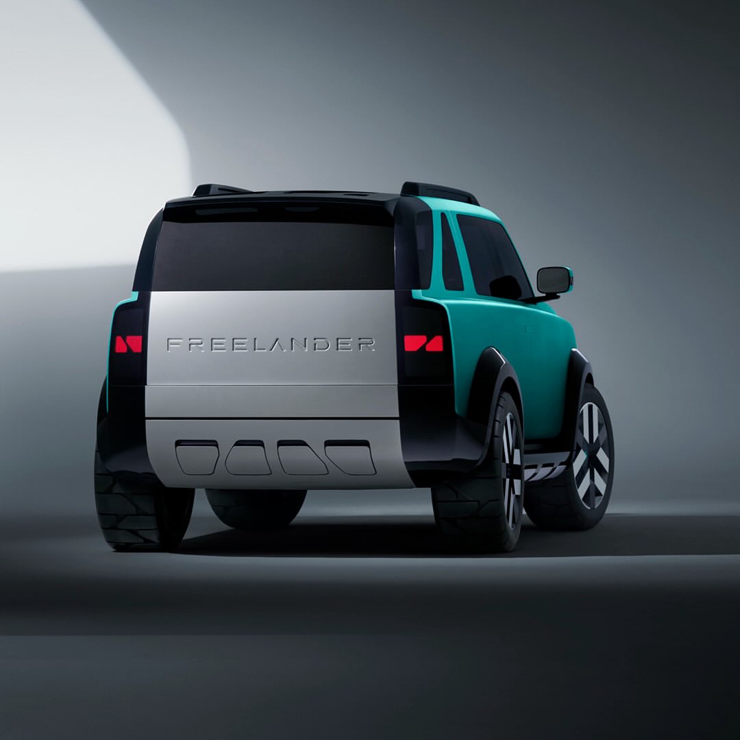 Alex Howe X FREELANDER