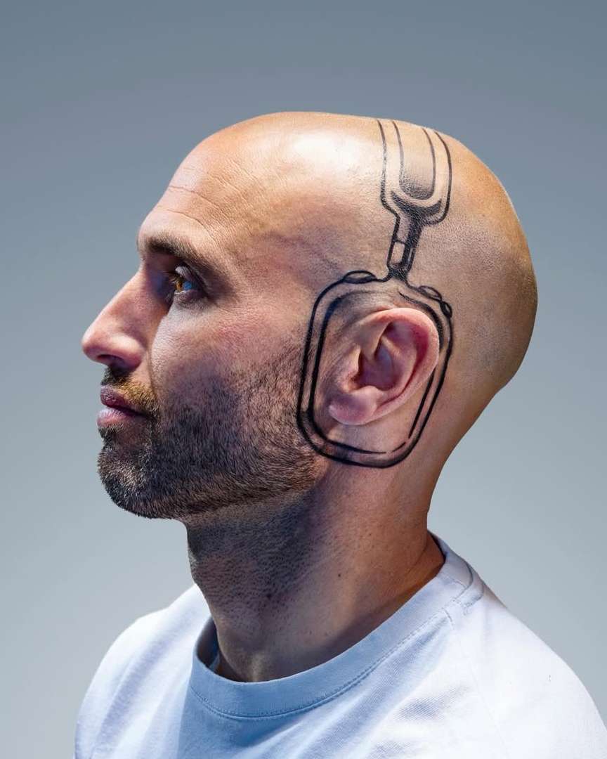 Alex Telfer X LHV Bank