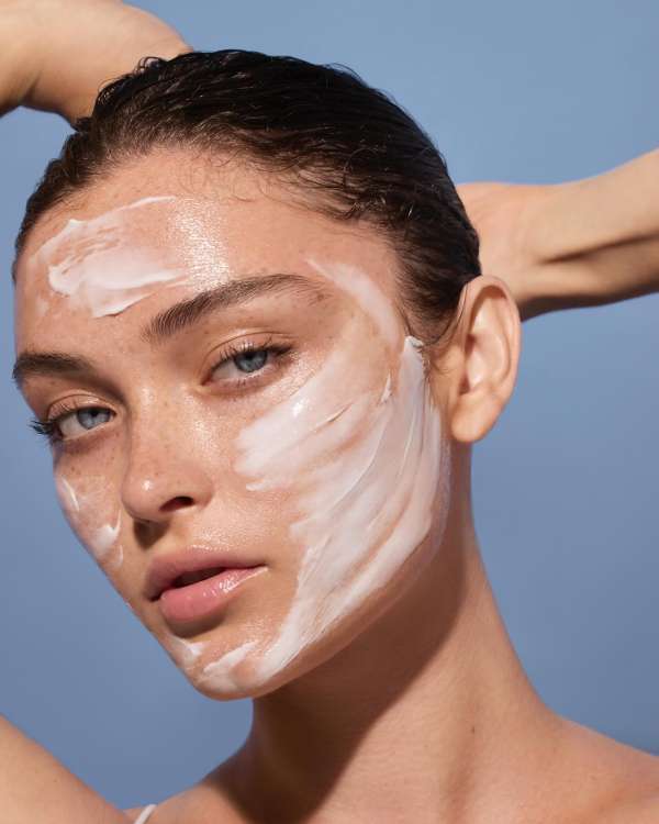 Ali Mitton