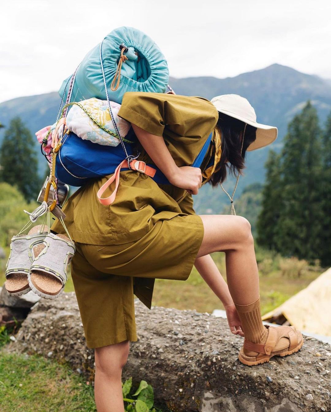 CLARACHÉ️️️ |  Oct. 22