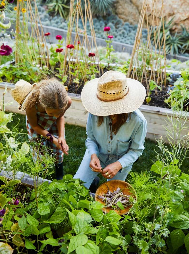 Erin Kunkel X S Magazine