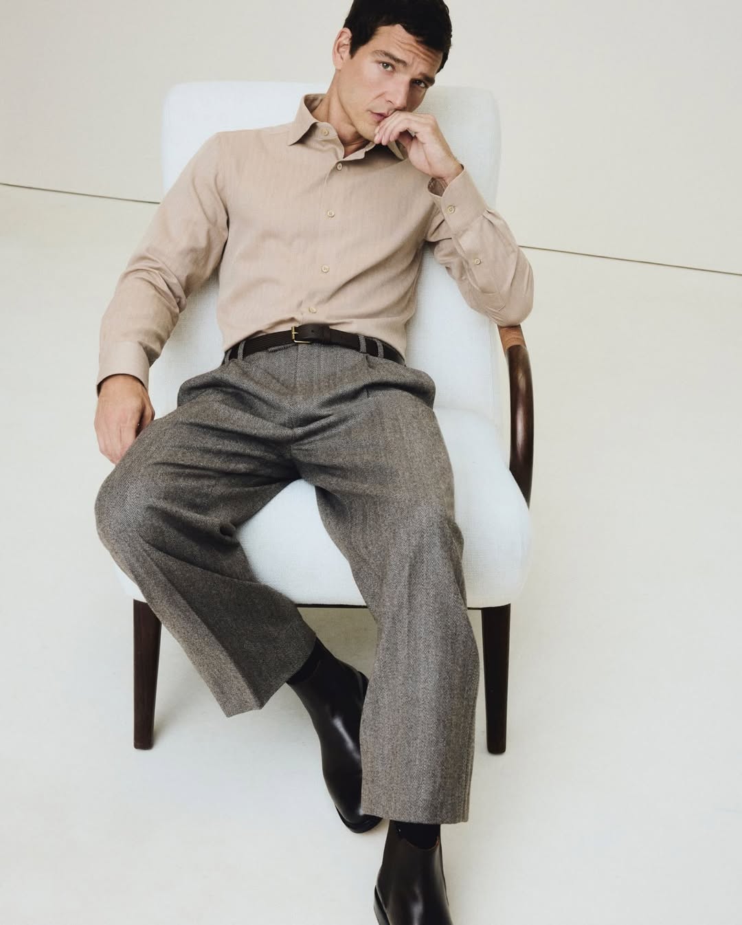 Cassie Robinson X Banana Republic Dec. 25