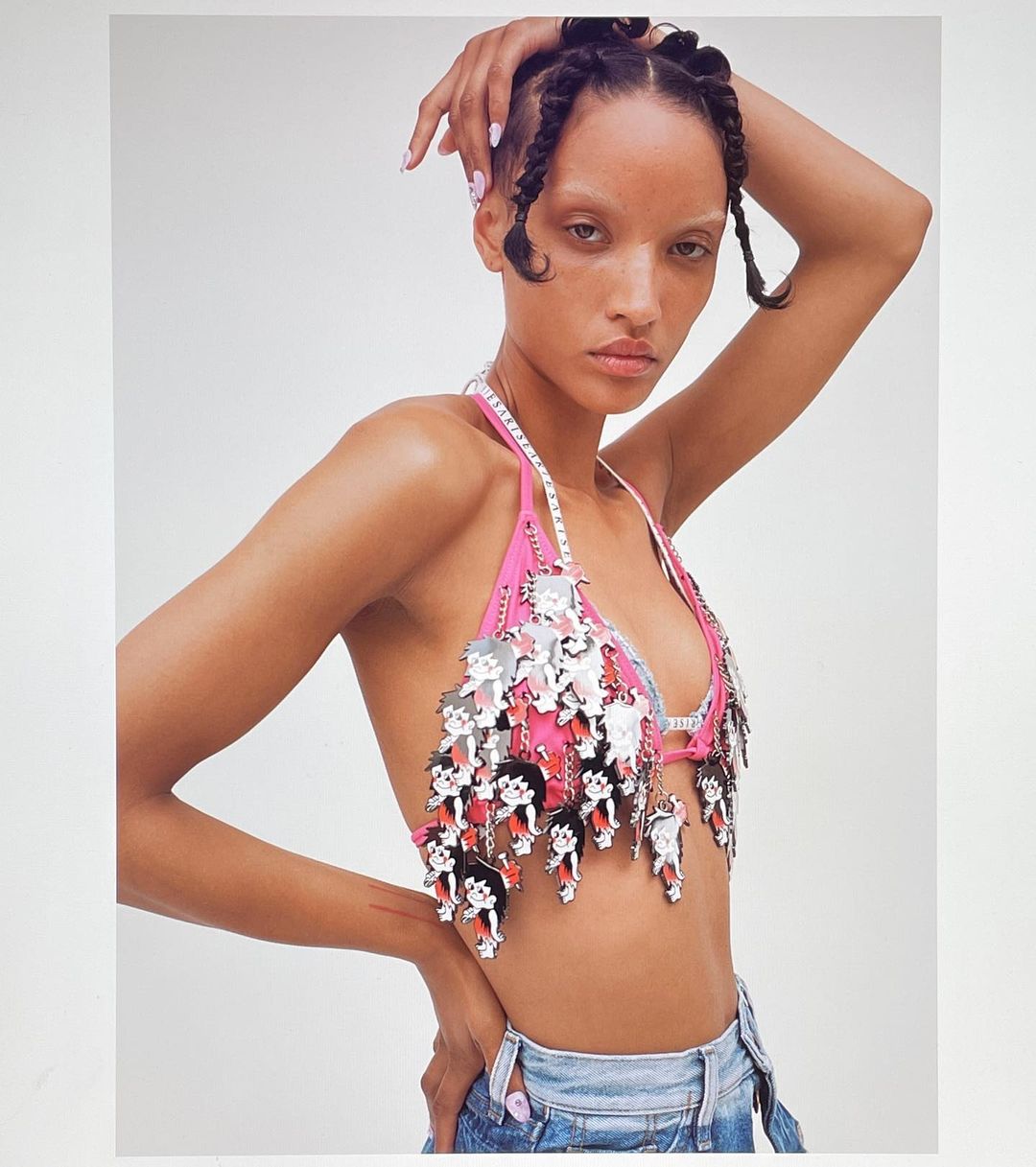 More or Less Magazine |  Sep. 21