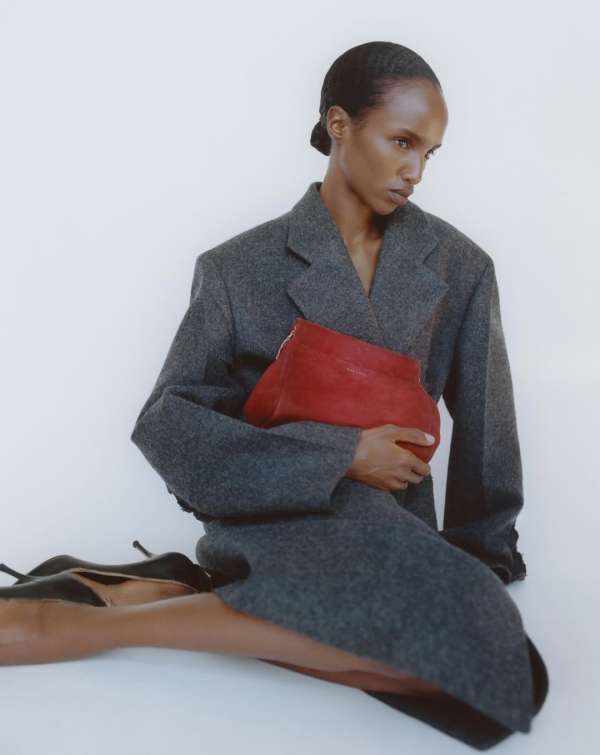 @suzor @columbinesmille @sainachune @nihal_...