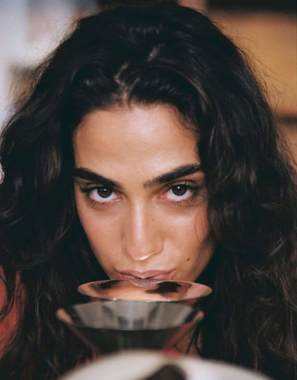 FEMALE GAZE US 03/06/26