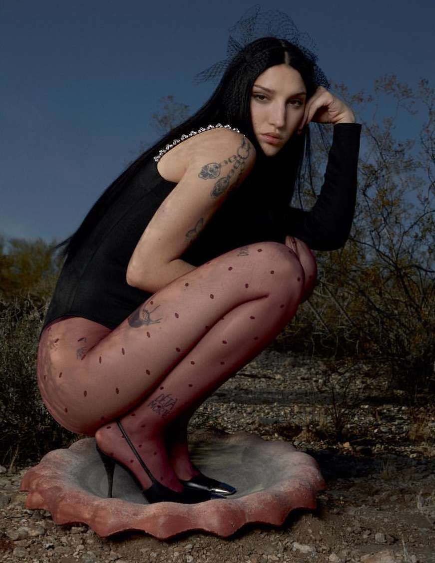 Vogue Singapore |  Apr. 21