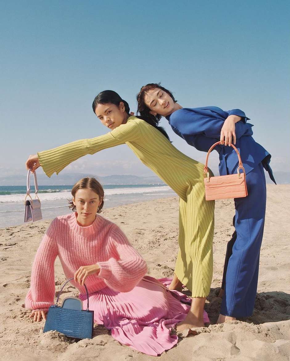 Schon Magazine |  Apr. 22