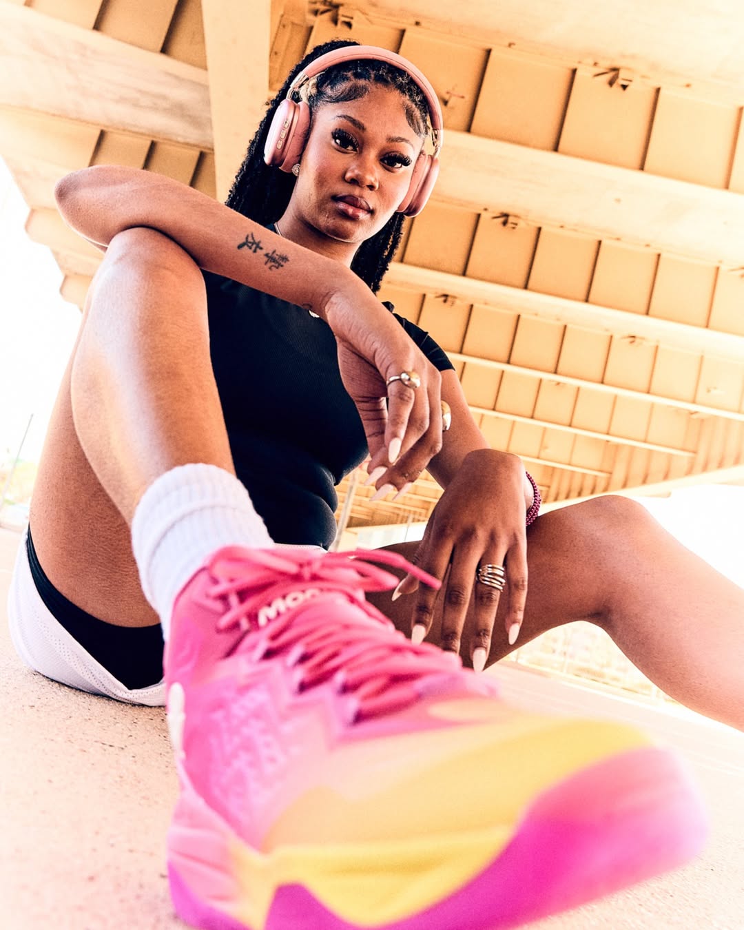 Matt Hawthorne X MOOLAH Nov. 25