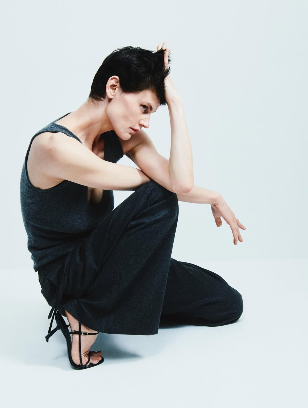 @goop featuring @saskiadebrauw

Photographer: @drewvickers
Creative Director: @angel.jhang
Styling: @angel.jhang
Groomer: @cyrillaloue
Props Stylist: Celeste Girot

Production by: @apstudioinc