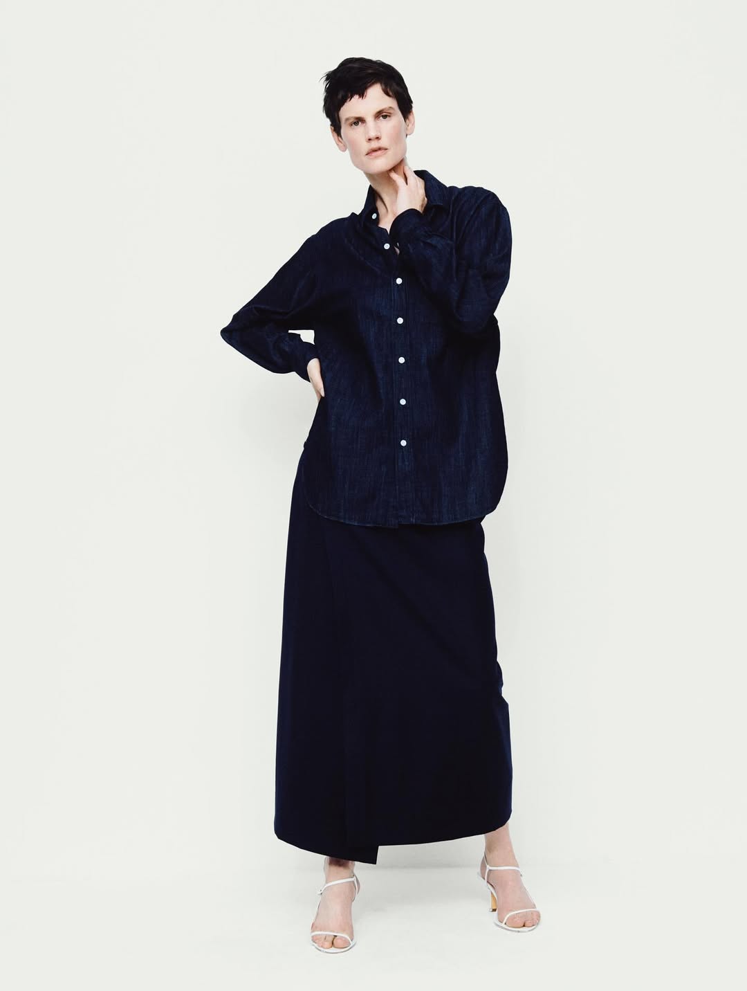 @goop featuring @saskiadebrauw

Photographer: @drewvickers
Creative Director: @angel.jhang
Styling: @angel.jhang
Groomer: @cyrillaloue
Props Stylist: Celeste Girot

Production by: @apstudioinc