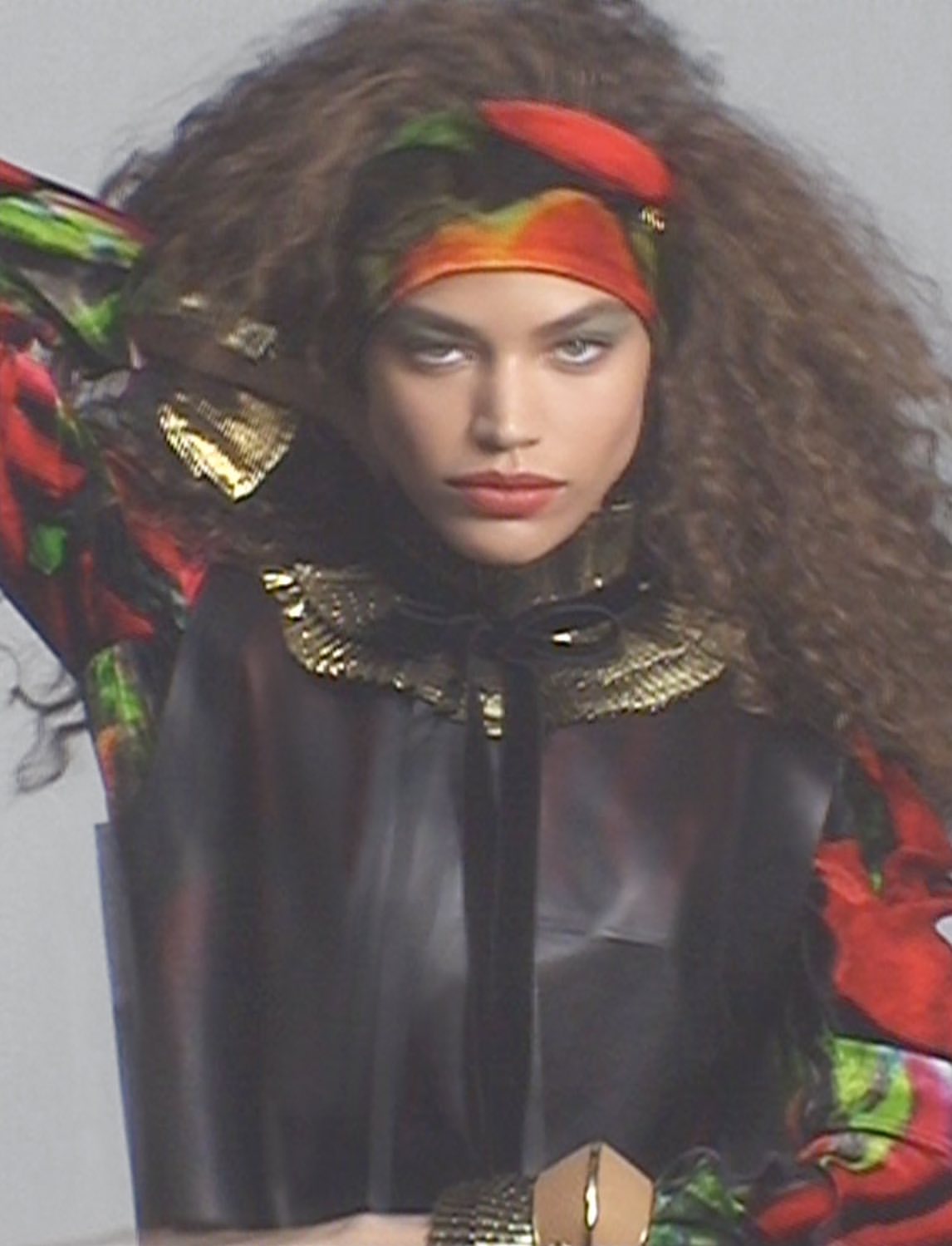 W Magazine, Look Sharp 

Photographer: @sharnaosborne
Styling: @raeboxer
Editor in Chief: @saramoonves
Visuals & Content Director: @_a_b_g
Creative Directors at Large: 
@kevintekinel @charleslevai
Writer: @sandraballentine
Hair: @ryanmitchellhair
Makeup: @patmcgrathreal
Models: 
@iamcarolmonteiro
@iammariaaraujo
@imnotgrace
@libbyybennett 
@avashipp
@ali__dansky
@saniquedill
@valeriescherzinger
Casting: @ashleybrokaw
Set Design: @spencervroomanstudio
Production: @apstudioinc
W VOLUME 5: THE ORIGINALS ISSUE