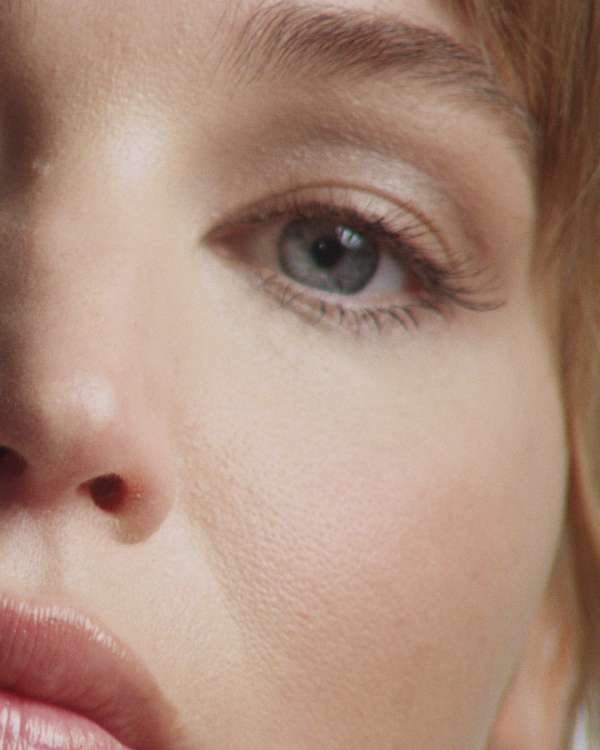 @wmag Art Issue 2025 Cover featuring Jennif...