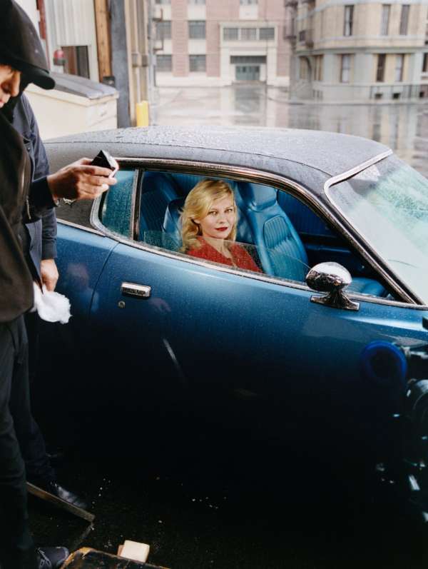 W VOLUME ONE: THE BEST PERFORMANCES ISSUE