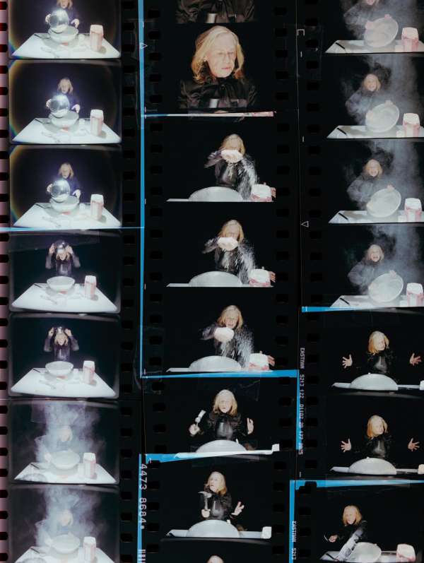 W VOLUME ONE: THE BEST PERFORMANCES ISSUE