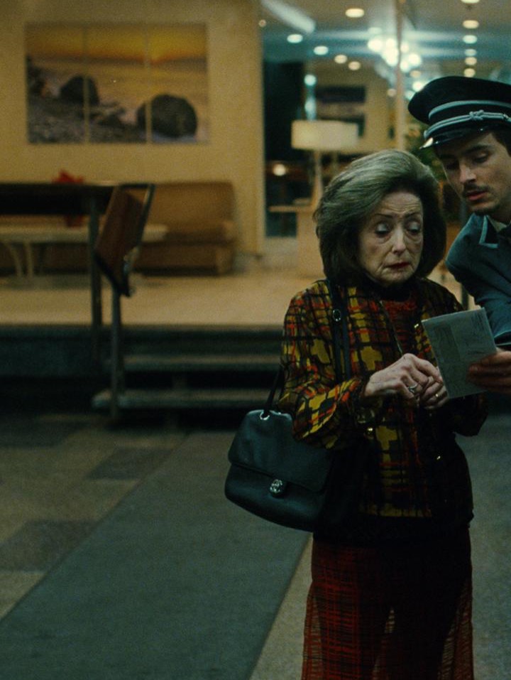 W Magazine 2026 Directors Issue starring @tchalamet 

Directed and photographed by #JoshSafdie
Director of Photography: @ryanmariehelfant
Styling: @miyakobellizzi
Editor in Chief: @saramoonves
Editor at Large: #LynnHirschberg
Creative Directors at Large: @kevintekinel 
@charleslevai
Writer: @michael_hainey
Hair: @italogregorio
Makeup: @kyrapanchenko_mkup
Manicure: @honeynailz
Casting: @jv8inc
Production Design: @adamterrence
Prop Stylist: @mabelandmichael
Colorist: @jasoncolourists 
@electric_colour 
Special thanks to @bulletproofcomics
Production: @apstudioinc
W VOLUME TWO 2026: THE DIRECTORS ISSUE