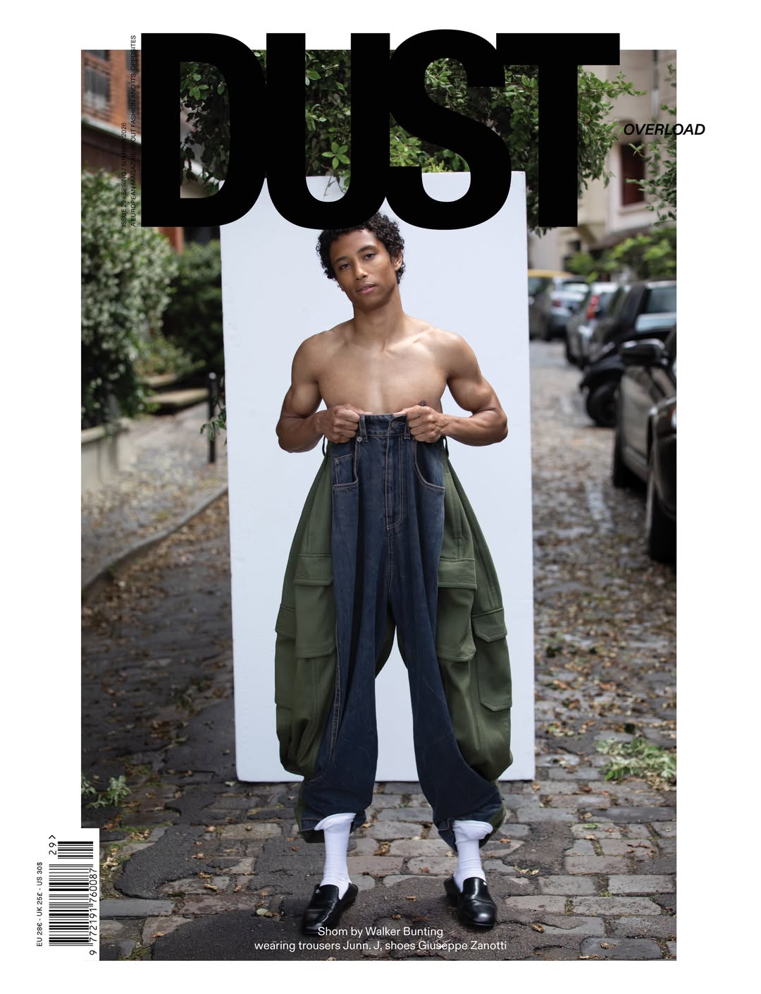 DUST Magazine Issue 29