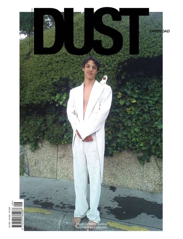 DUST Magazine Issue 29