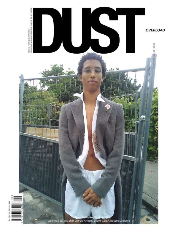 DUST Magazine Issue 29