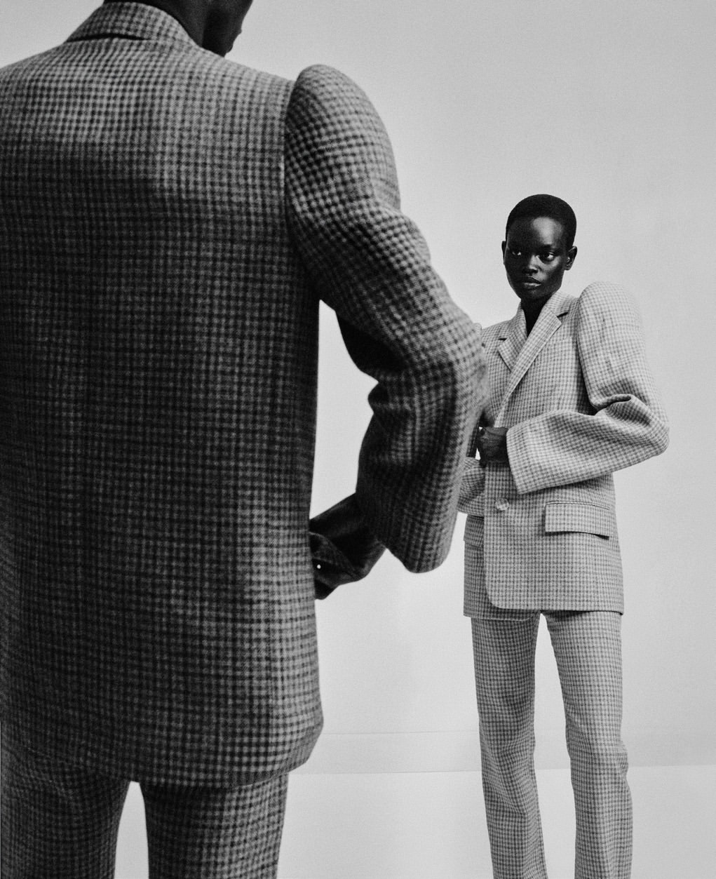 Autoportrait II for Acne Paper Issue 21

Photographer: @malickbodian
Stylist: @robbiespencer
Hair: @vpintomoreira
Makeup: @ammydrammeh
Production: @apstudioinc