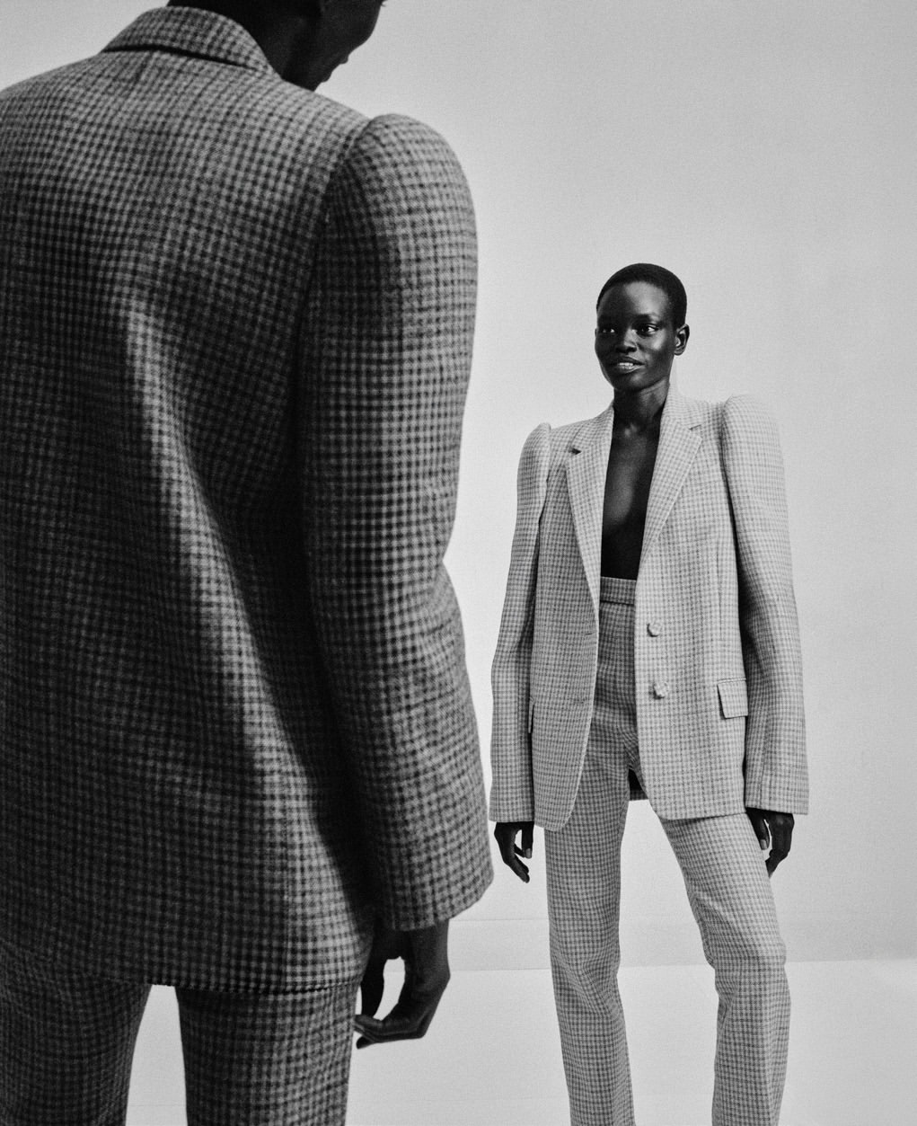 Autoportrait II for Acne Paper Issue 21

Photographer: @malickbodian
Stylist: @robbiespencer
Hair: @vpintomoreira
Makeup: @ammydrammeh
Production: @apstudioinc